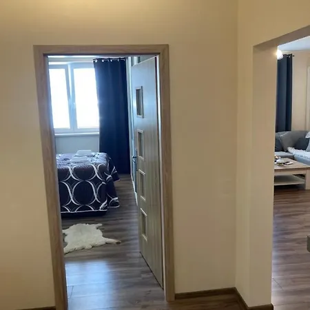 2 In Apartment